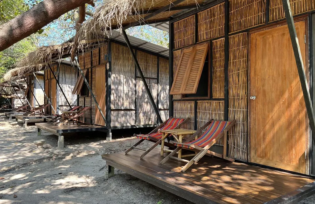 Little Hut 3* Koh Phayam